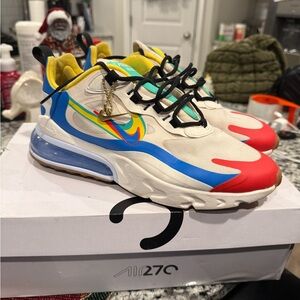 Nike Air Max 270 React - Black and White